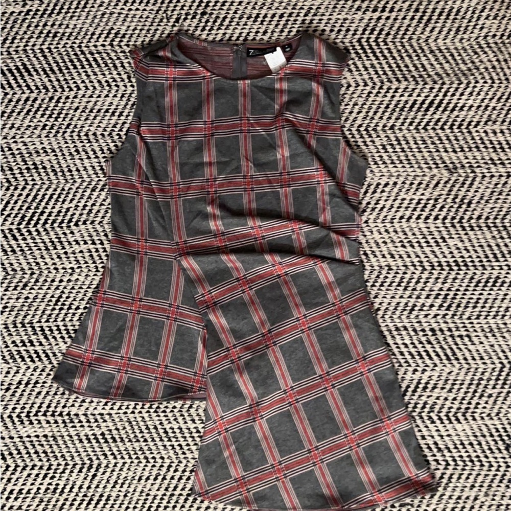 7th Avenue New York & Company Grey Plaid Asymmetrical Top